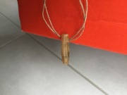 prosty ale unikatowy wisiorek z bursztynem