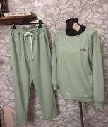 Zielony pistacjowy dres damski biust 120