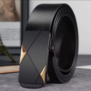 Pasek dla Mężczyzn, Który Podkreśla Twój Styl i Klasę!