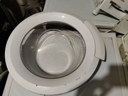 Drzwi do pralki Bosch.