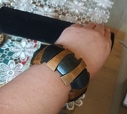 Bransoletka drewniana