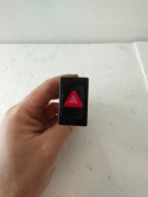 Włącznik szyb awaryjnych siedzeń przekaźniki silniki klap 