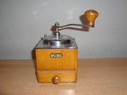 Stary młynek do kawy PeDe Dienes