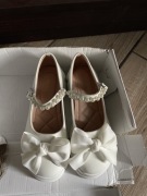 Lakierki sandałki do komunii 