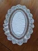 Stara serwetka wykonana z bawełny I koronką owalna 5