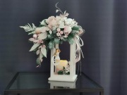 Świąteczny lampion z dekoracją i bezpieczną świecą LED