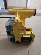 Dewalt D25303DH odpylacz dch273 
