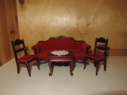 kolekcjonerskie mebelki dla lalek, kanapa stolik krzesełka