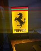 Podświetlany szyld Ferrari - luksusowy element wystroju