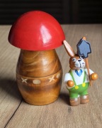 Figurki drewniane vintage figurka grzyb muchomor zając królik PRL 