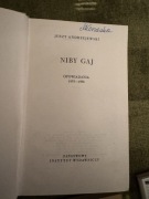 Niby gaj Jerzy Andrzejewski