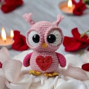 Sowa na szydełku. Walentynki, dzień kobiet
