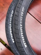 Opony BMX WETHEPEOPLE 20x2.35 – komplet 2 szt. – nowe, 60 PSI