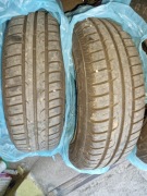 Koła z oponami letnimi 175/65R14 + oryginalne kołpaki Citroën