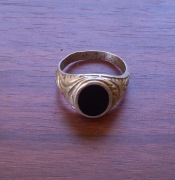 Srebrny Sygnet Vintage z Onyksem – Próba 925 – Warszawa 6,7g