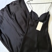 satynowana czarna długa sukienka Zara XL 42 cieknie ramiączka dekolt serce