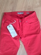 Czerwone jeansy Salsa