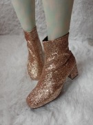 (41/42) Złote, Bogato zdobione brokatem botki wieczorowe , NOWE 