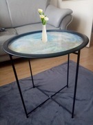  Table. Author's work. made of epoxy resin
