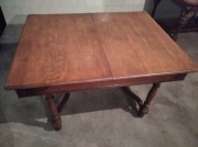 Stoły dębowe i komody