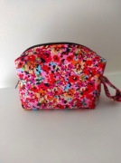 Ręcznie szyta kosmetyczka