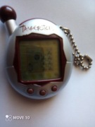 Tamagotchi Connection V4 Chocolate Silver Bandai, działające