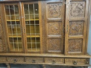 Antyk , rzeźbiona dębowa witryna 