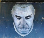 Rammstein skrzynia posagowa z portretem Till Lindemann 