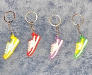 Zestaw breloczków buciki