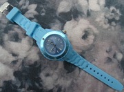 Zegarek OVIM koperta 35,5 mm ładny używany wodoszczelny silikonowy pasek