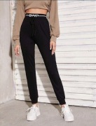 Shein czarne spodnie dresowe na gumce 