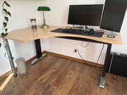 Biurko narożne z maskownicą