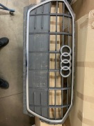 Atrapa Zderzaka Grill Maskownica 80A853651