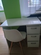 Dwa zestawy biurko plus krzesło 