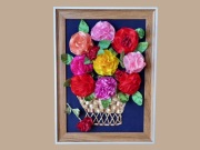 Rękodzieło – Obraz haftowany wstążkami „Kosz pełen róż”
