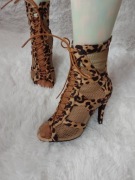 (39) Panterkowe Botki ażurowe szpilki z Londynu, NOWE 