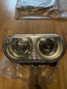 Dodge Challenger lampy Xenon 2011-2014