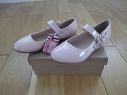 baleriny lakierki delikatny róż 36 CCC nowe