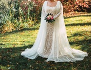 Długa koronkowa biała kremowa tren suknia ślubna Syrenka roz xl 42