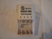 Ładowarka UNLIMITED POWER do akumulatorów NicD , NiMH