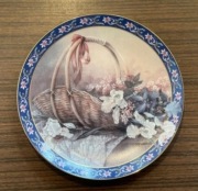 LENA LIU Śliczny talerz ozdobny porcelanowy kwiaty 