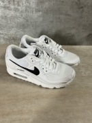 Damskie buty Nike air max 90 rozmiar 35,5 dh8010-101