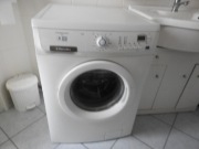Pralka elektrolux 6kg 4letnia w b. dobrym stanie 