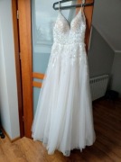 Śliczna suknia ślubna 