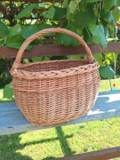 Kosz wiklinowy złotówka