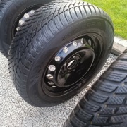 Koła 4 sztuki  felga stalowa 16" z 2024r. + opony zimowe NOKIAN 2024