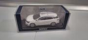 Renault Megane Estate 1:43