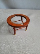 Drewniana miniaturka podstawy, stołu do globusa - skala 1:12 - Dollhouse