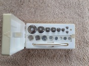 Stary radziecki zestaw odważników aptekarskich/jubilerskich z pudełkiem