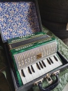 Akordeon Małysz Akordeon 16 basów, walizka